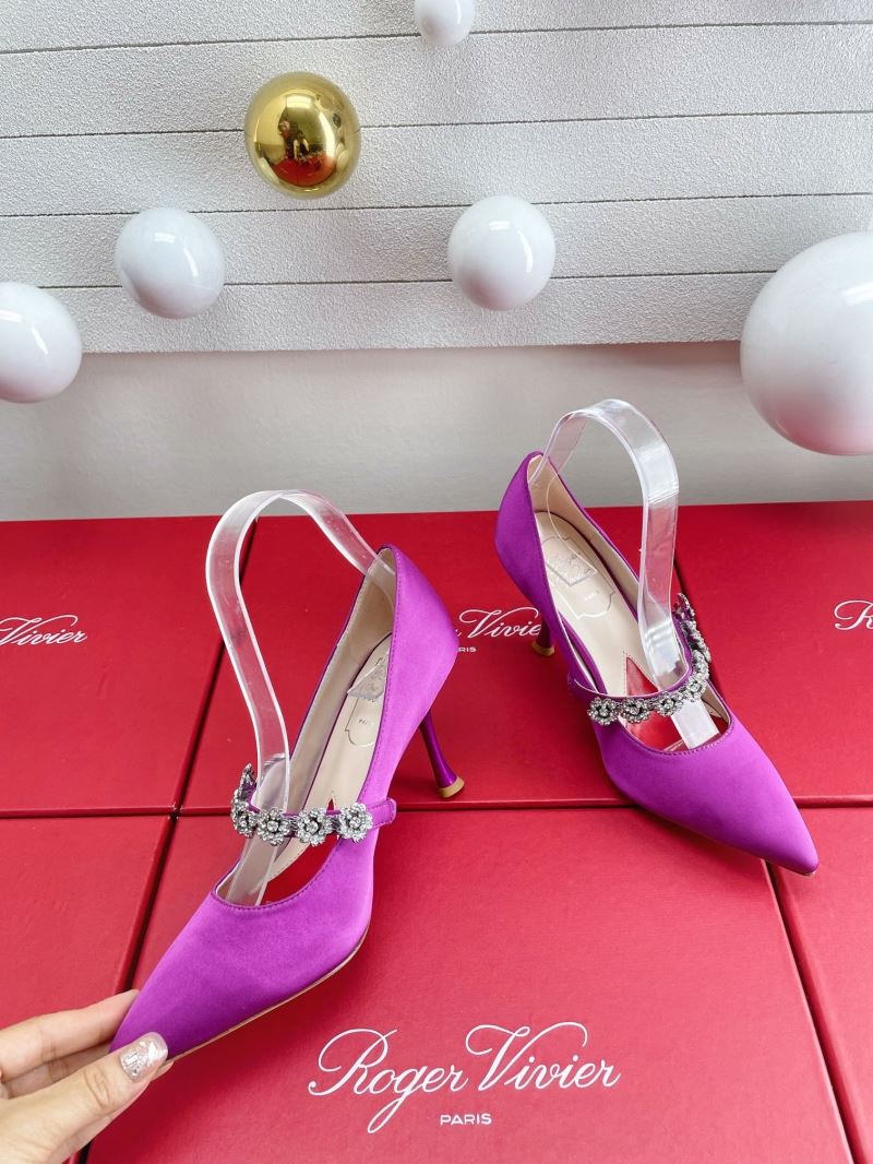 Roger Vivier flat shoes